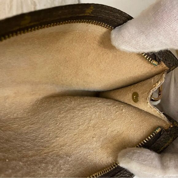 LOUIS VUITTON Bucket Pouch to Crossbody Shoulder Bag 💼 - Picture 12 of 13